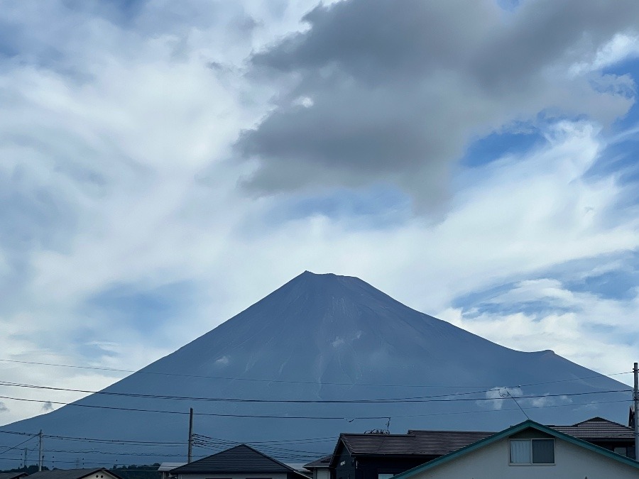 今朝の富士山　天気下り坂