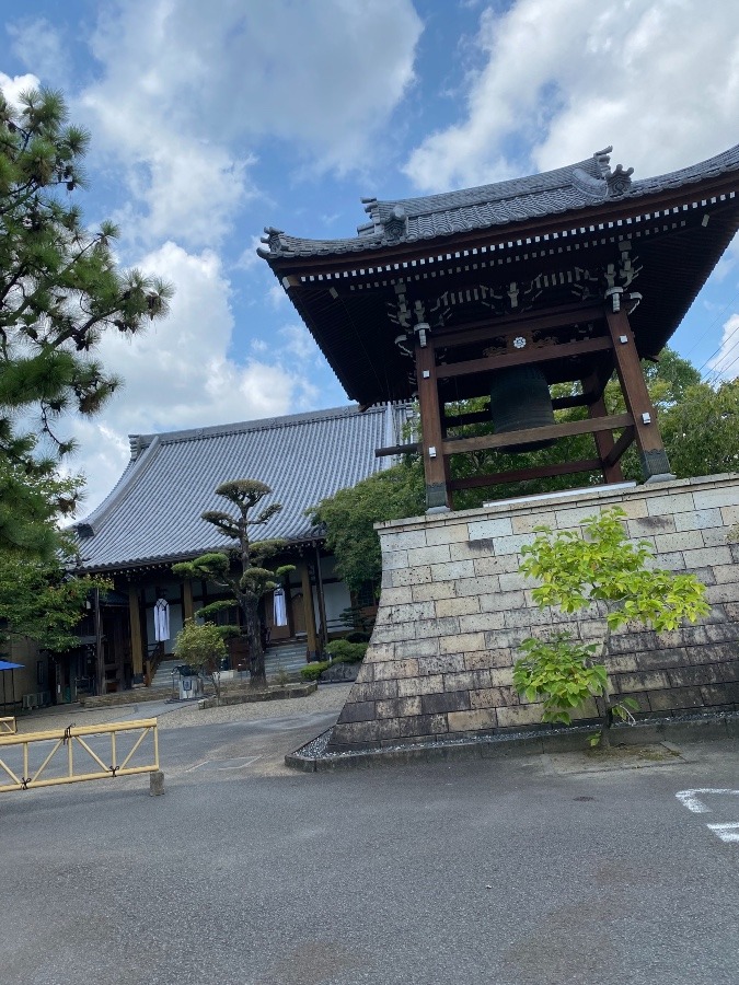 お盆の中日  🛣🛤