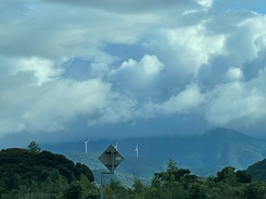 朝の空　8時頃