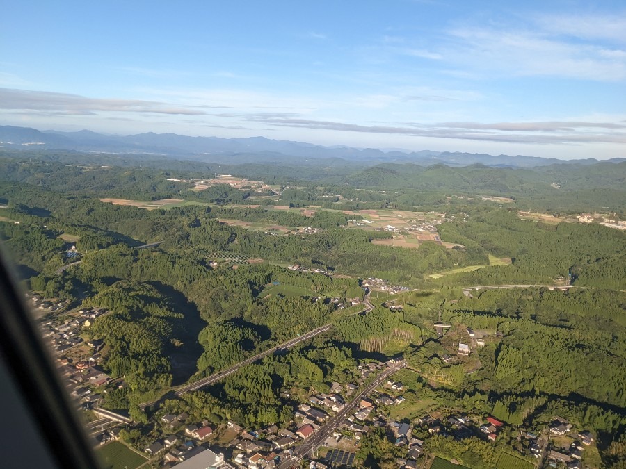 鹿児島空港飛び立つ