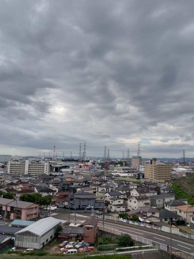 今日の空