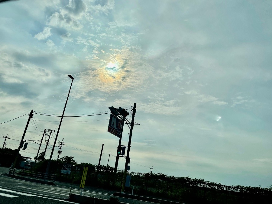 朝の空　８時頃