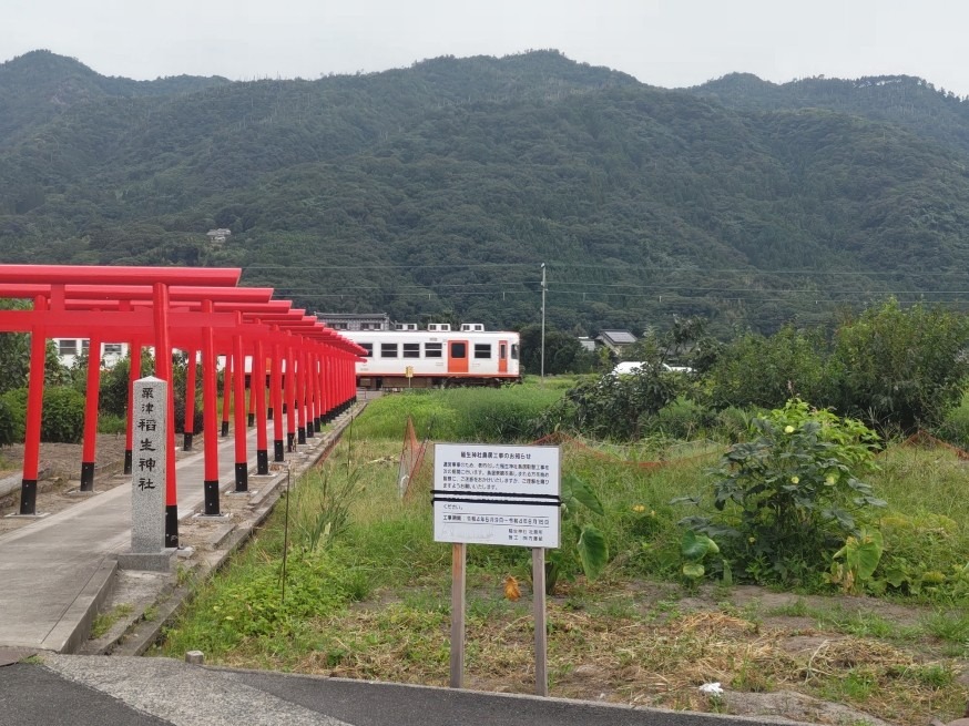 稲生神社　６