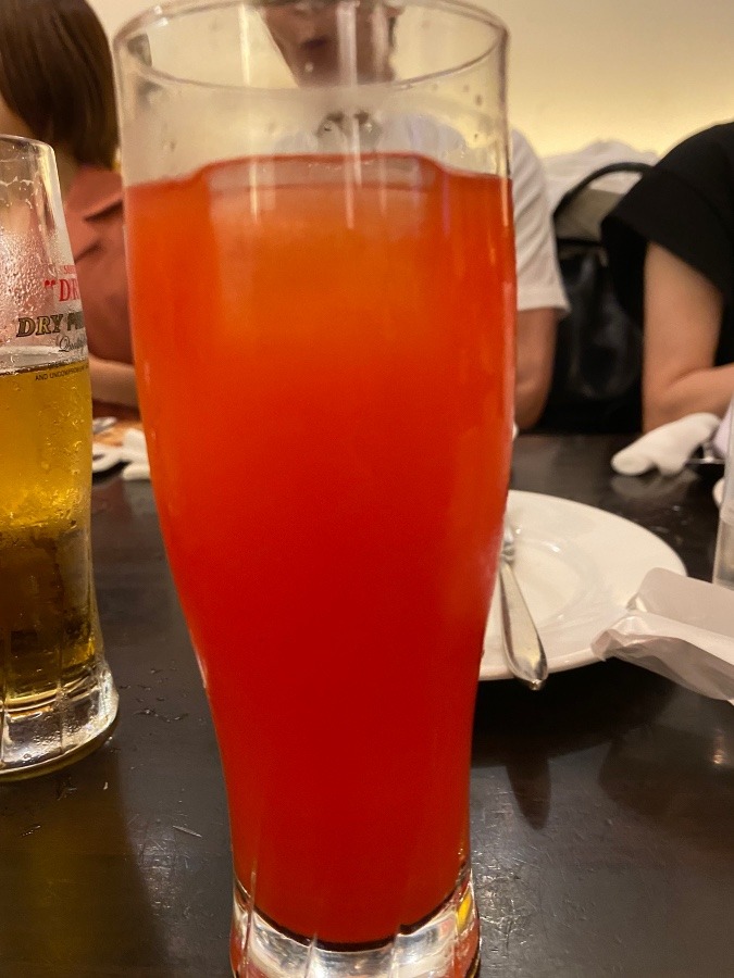 オレンジ色で乾杯