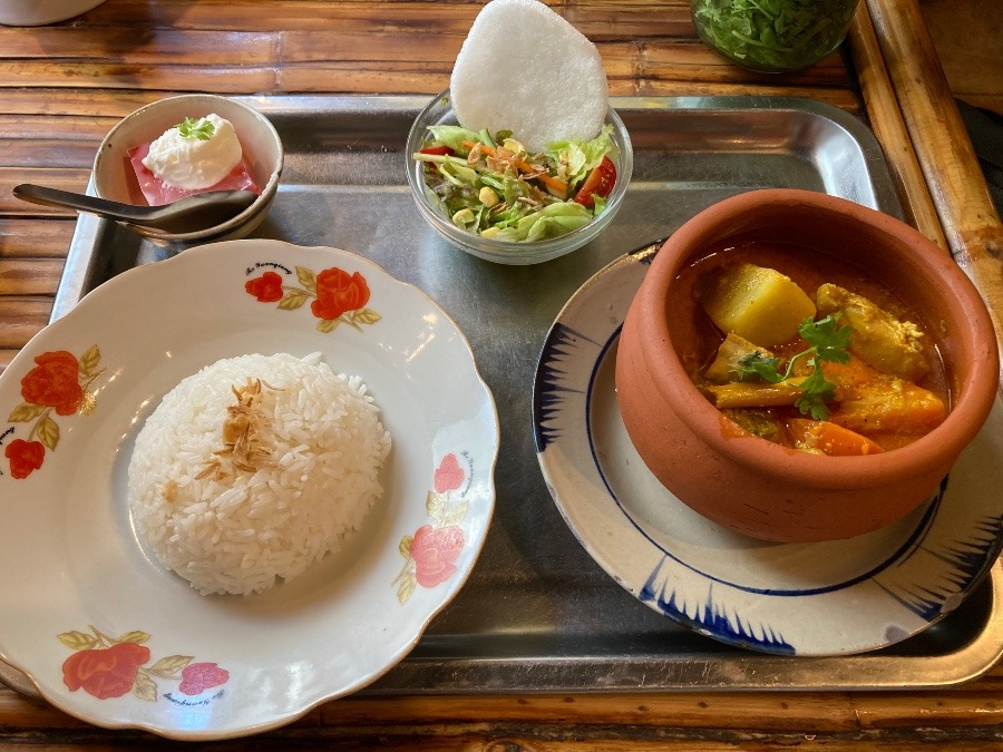 ベトナム料理　アンゴン　