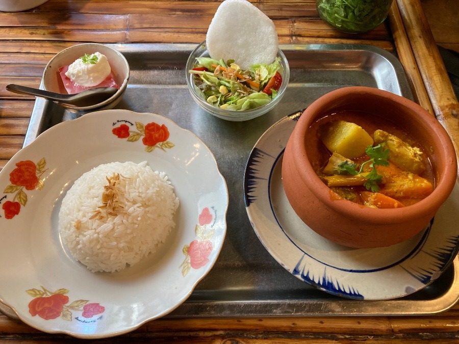 ベトナム料理　アンゴン　