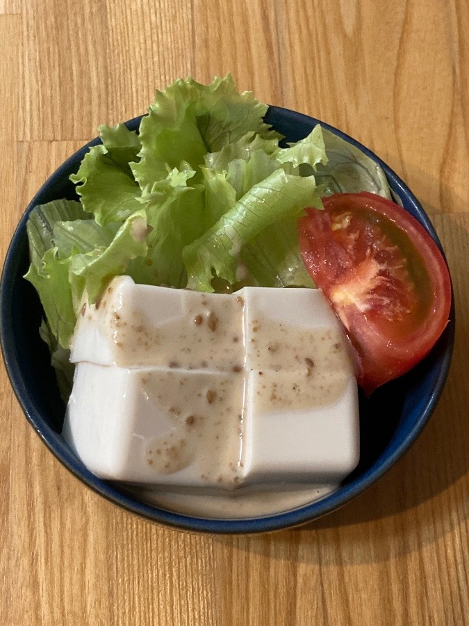 豆腐サラダ…。