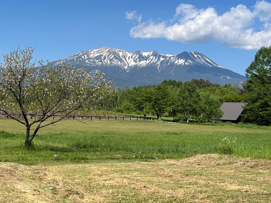 山の日に ［御嶽山］