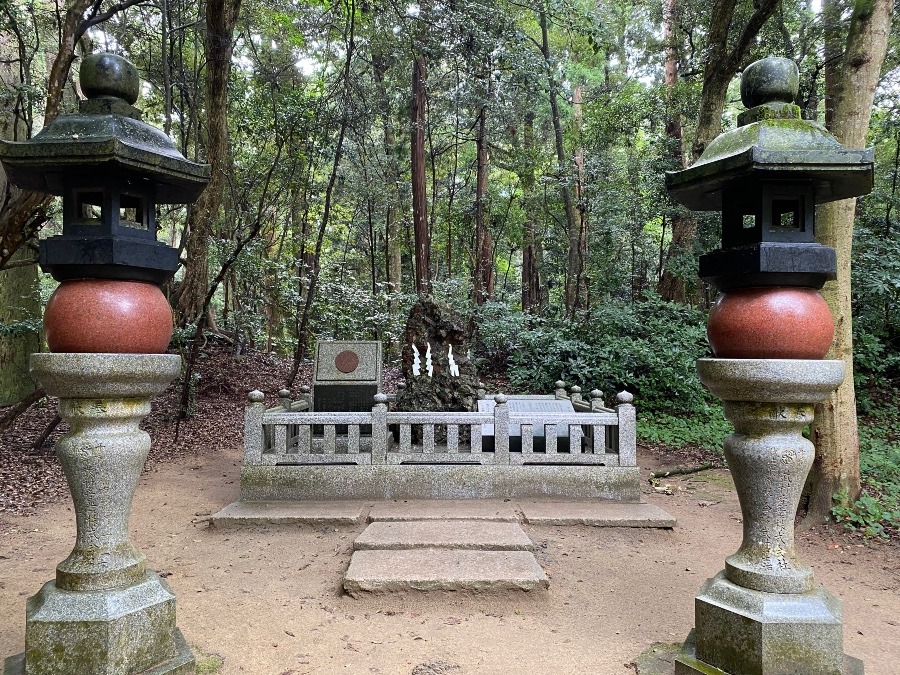 鹿島神宮⛩ さざれ石