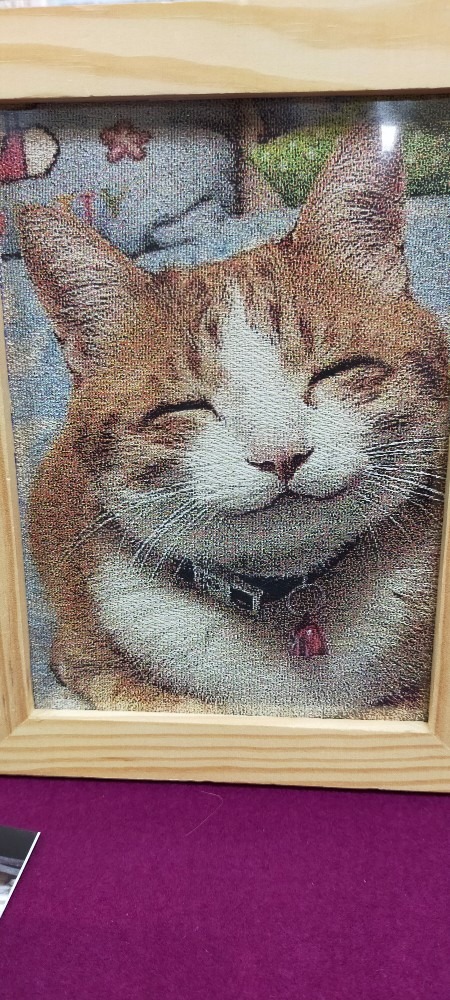 西陣美術織で織った猫ちやんです。