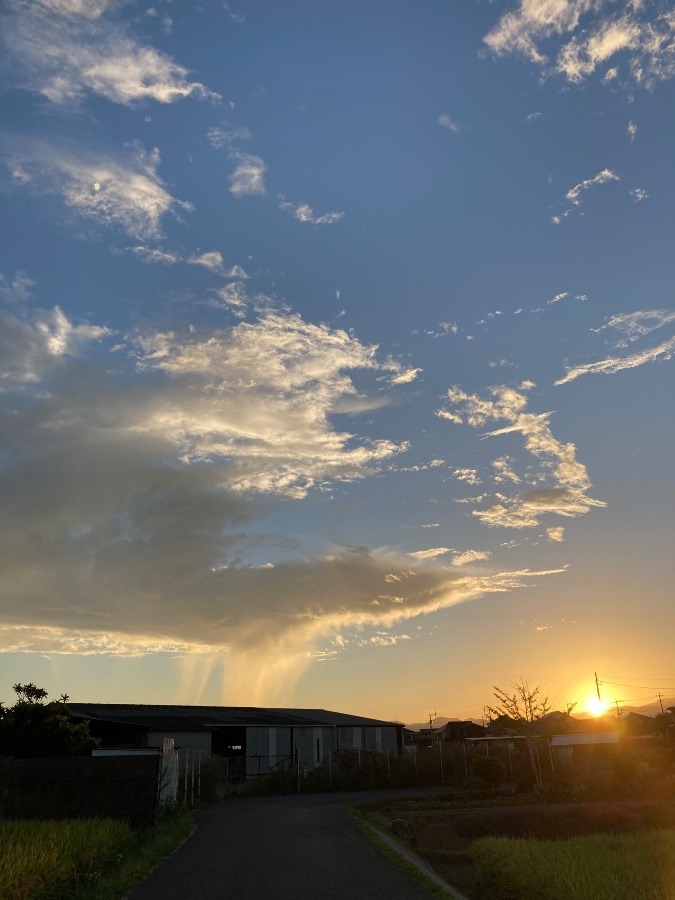 18時の空