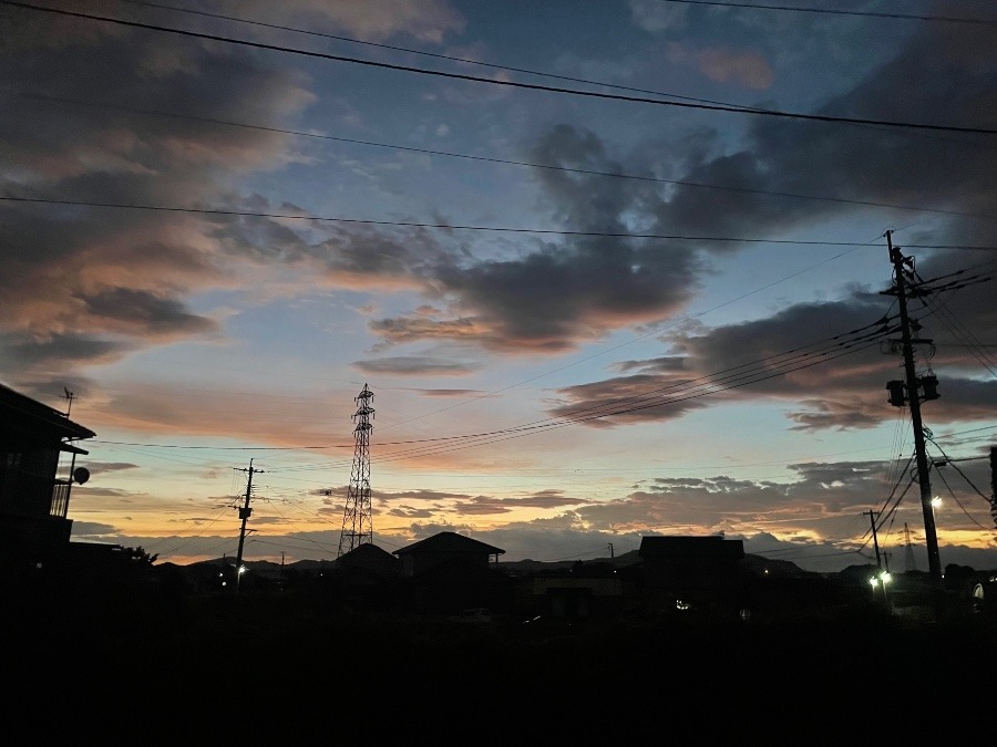 朝の空