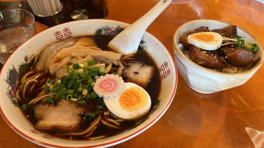 忍者系ブラックラーメン！