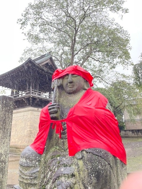 雨の日のお地蔵さま