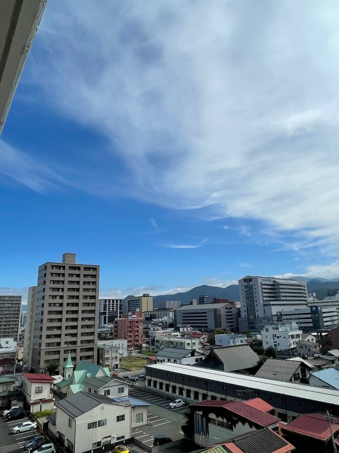 朝の空