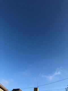 2022-9-30 午前7時の空