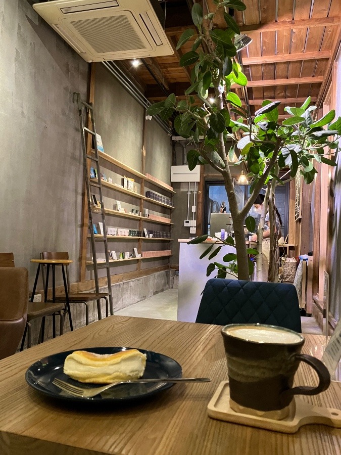 Mes Cafe by CBD coffee 麻布十番店