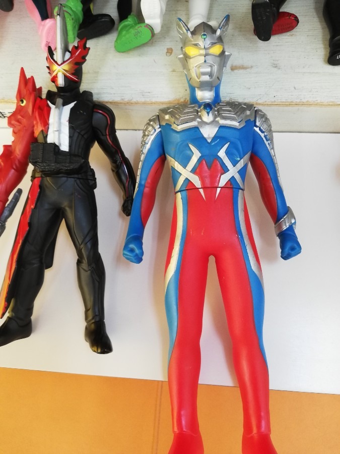 ウルトラマン!!