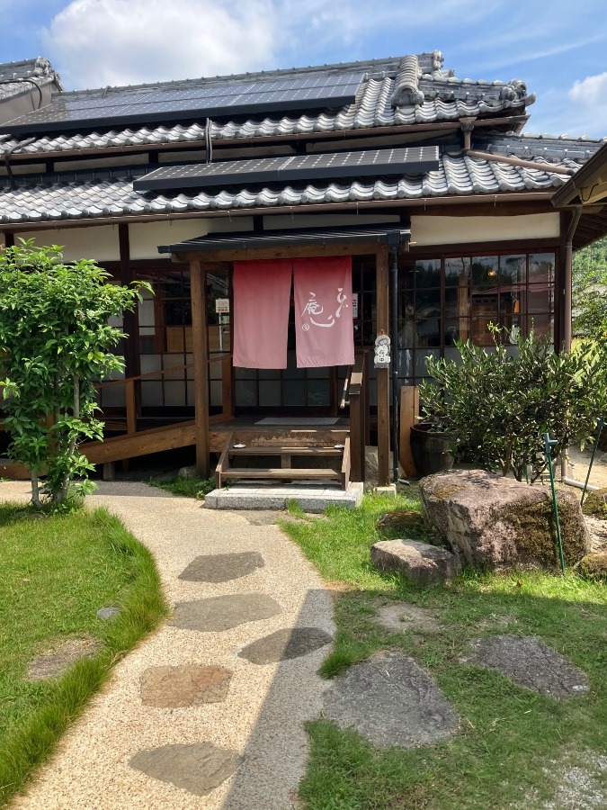 足湯が有る蕎麦屋さん