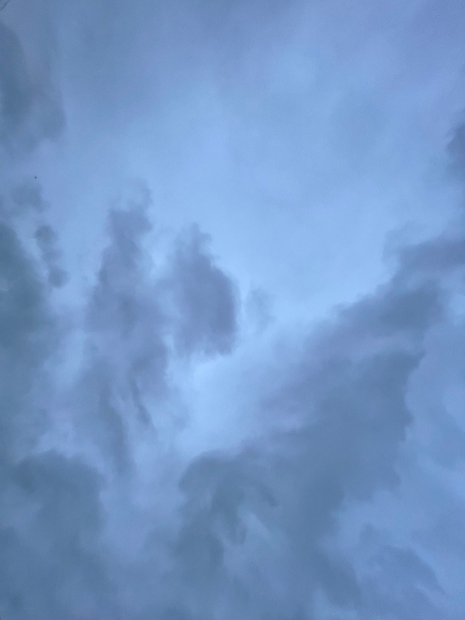 日の出時刻の空