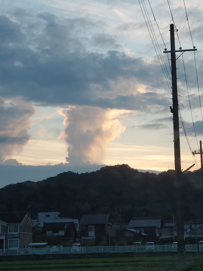 ☁️出勤前の空🌫️