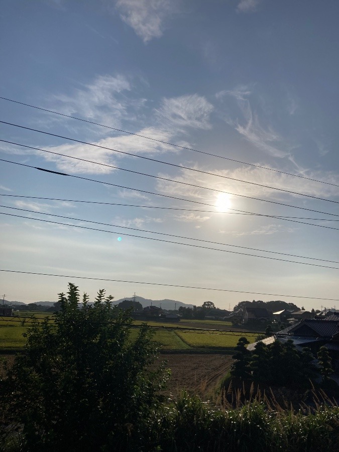 7時の空