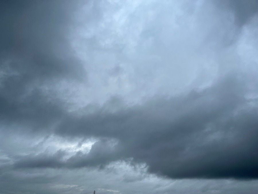 朝の空