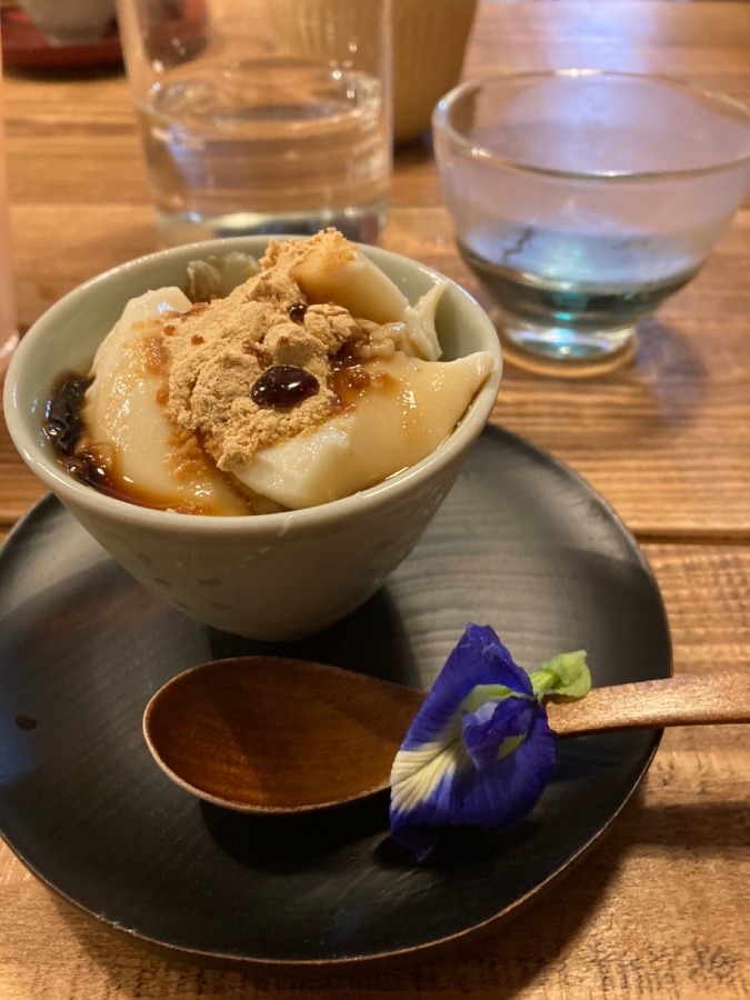 お花を初めて食べました♪