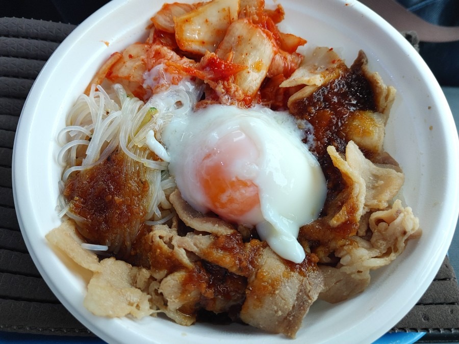 ビビンバ丼🍜🍴😊