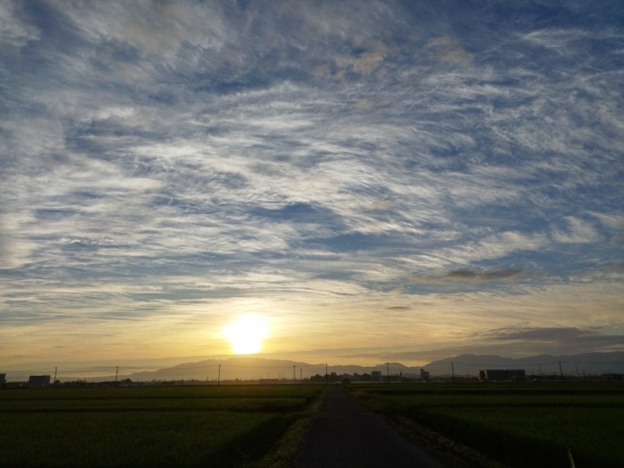 都城市（2022/9/7）今朝は晴れ😄お日様綺麗（東の空）⤴️