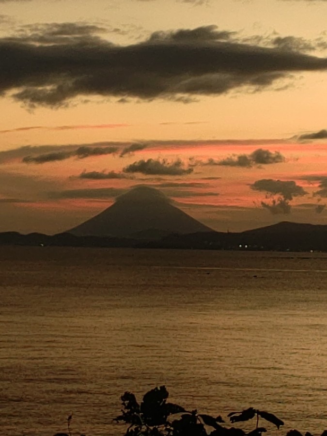 夕暮れ  (^-^)