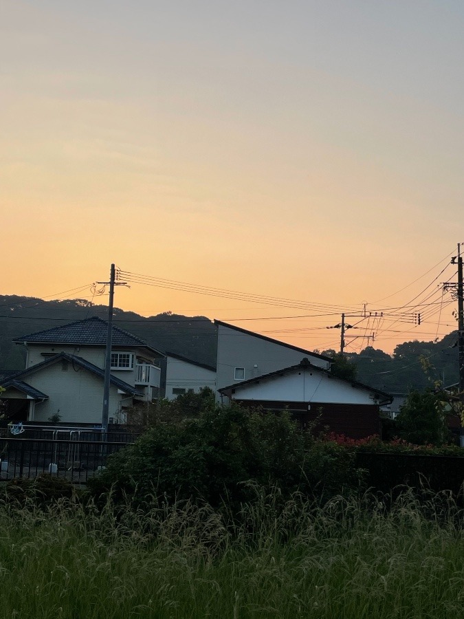 ６時の空