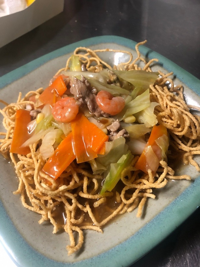 あんかけかた焼きそば