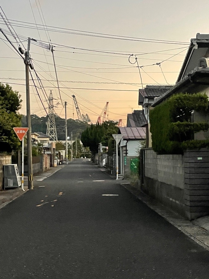 6時の空