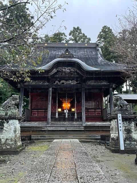 日の出のご開帳