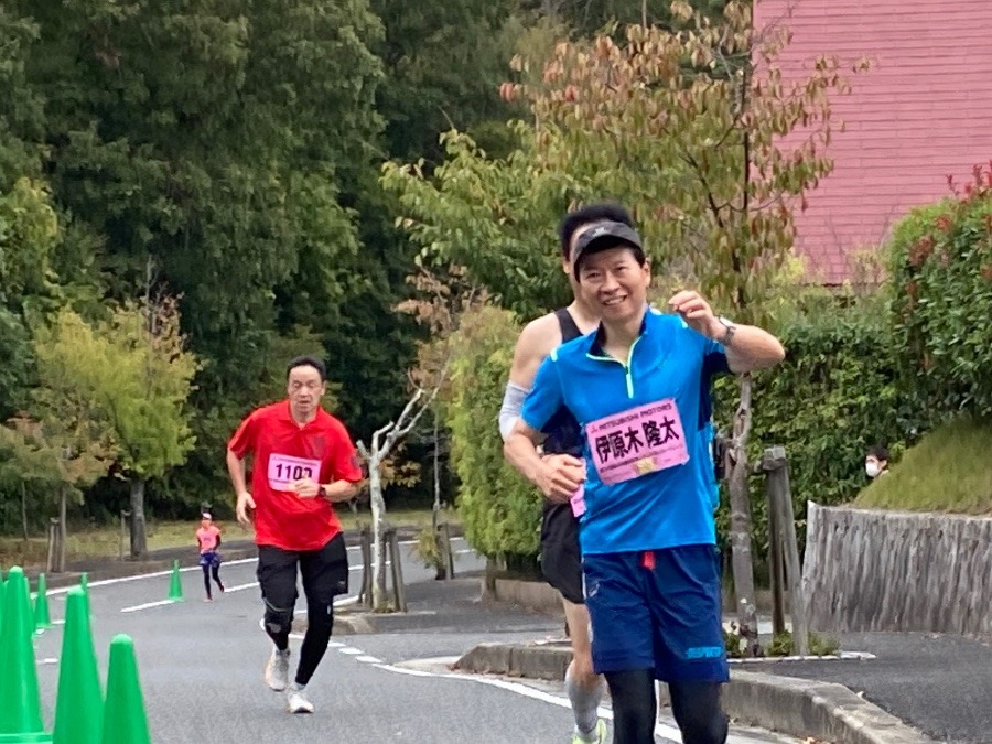 県知事も粘走