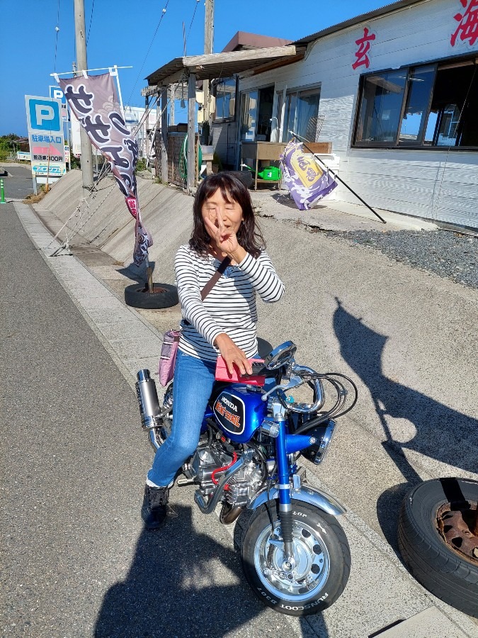 モンキーバイクに乗ったラピちゃん