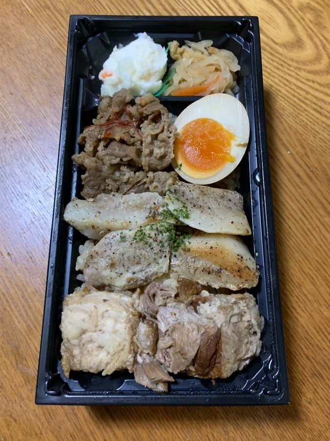 豚トロ？弁当