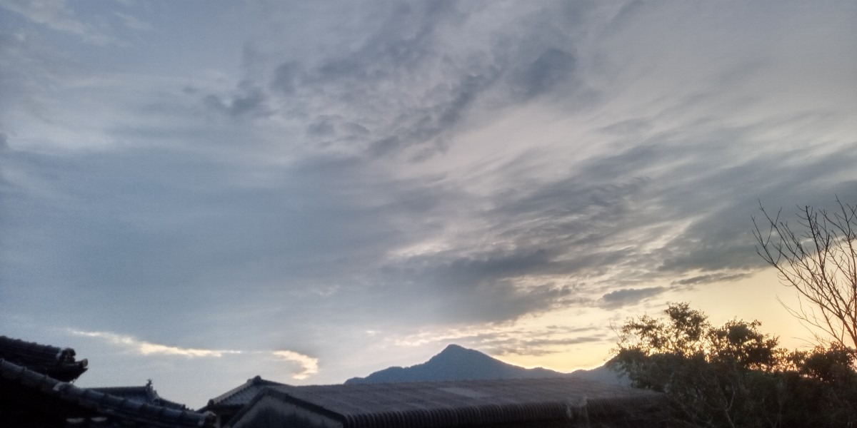 2022.10.3   朝の空🌄