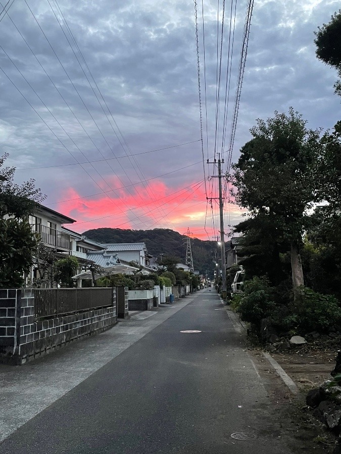 6時の空