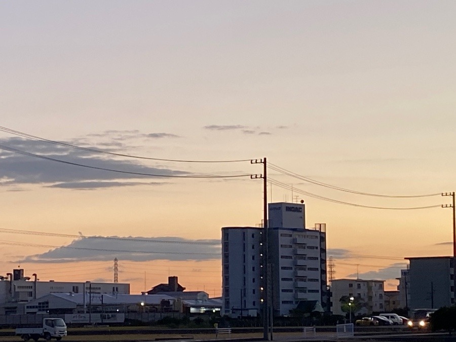 安城市夕方の風景