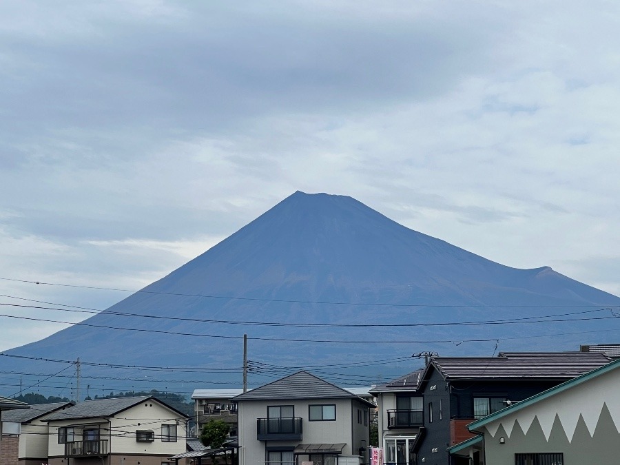 今朝の富士山