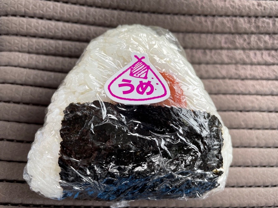 ニコニコショップのおにぎり🍙😁