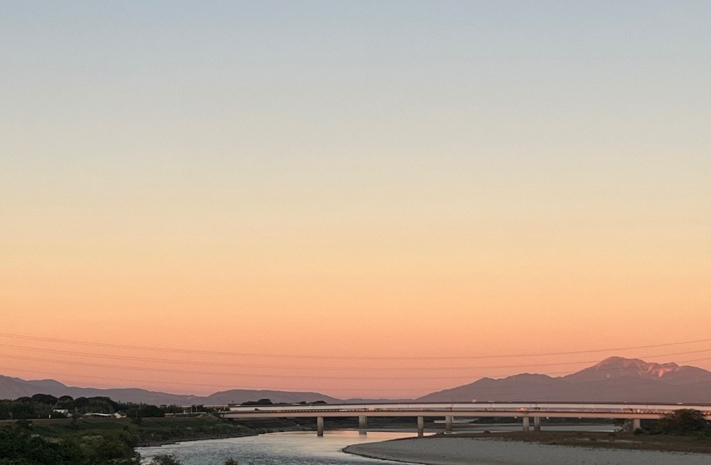 【朝の空】