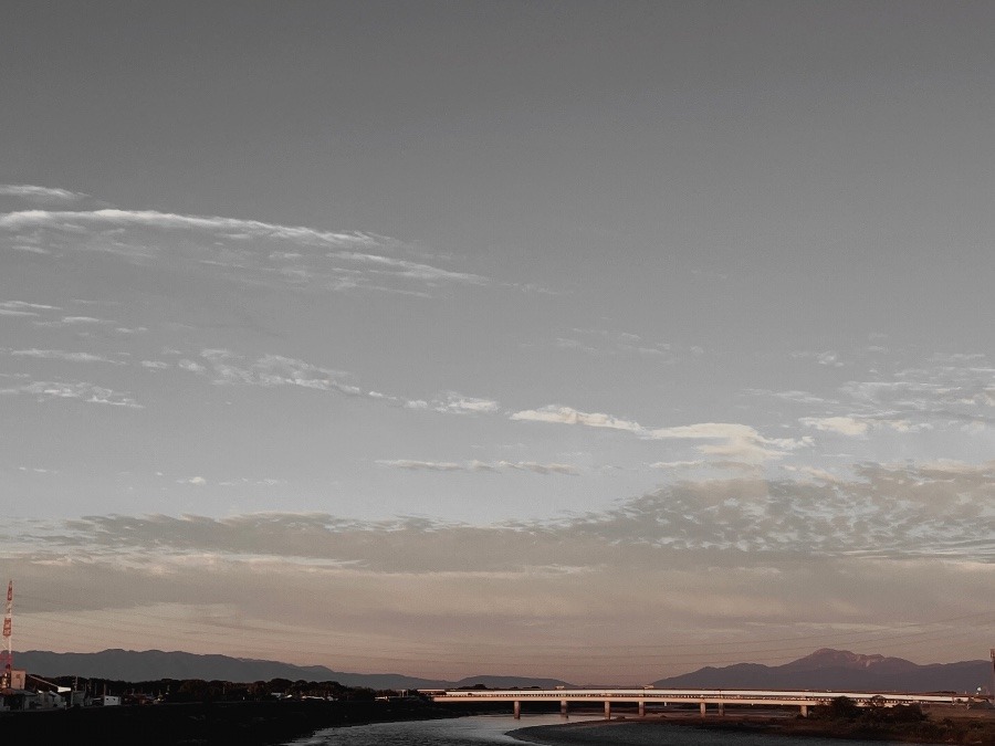 【朝の空】