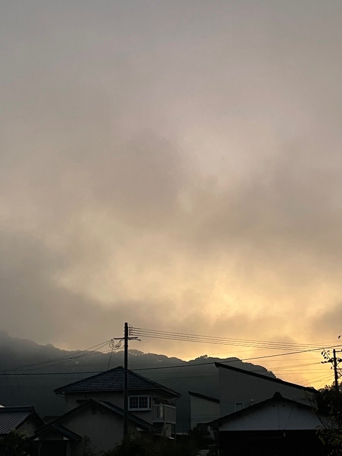 6時前の空