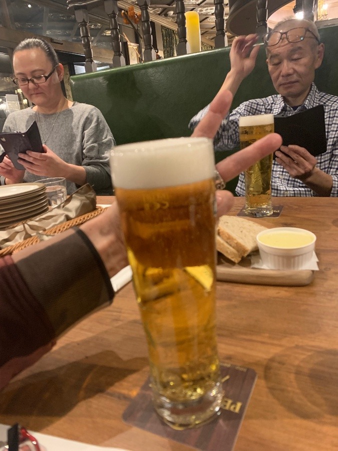 ピース❗️乾杯❗️