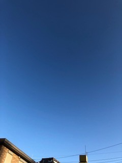 2022-10-3  7時の空　