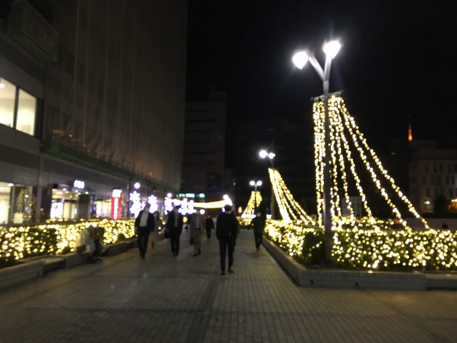 イルミネーション（田町駅前）