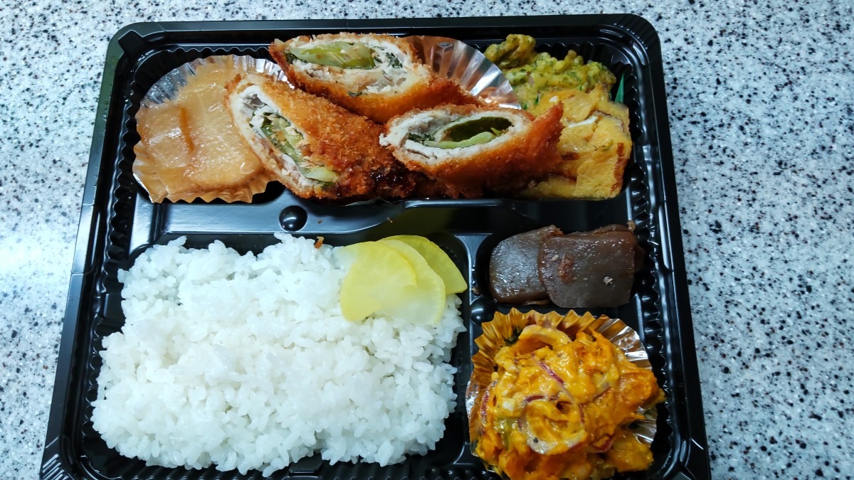 今日のお昼ごはん